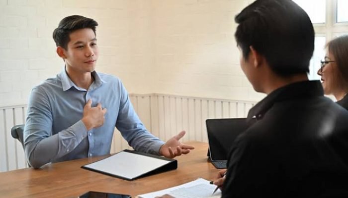 Cara Memperkenalkan Diri saat Interview Kerja