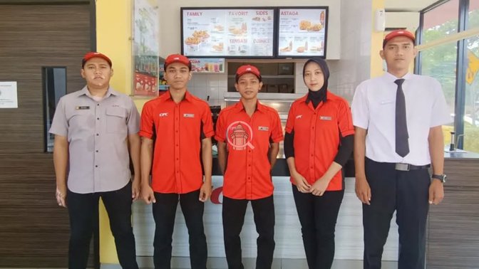 PT Pioneerindo Gourmet International Tbk